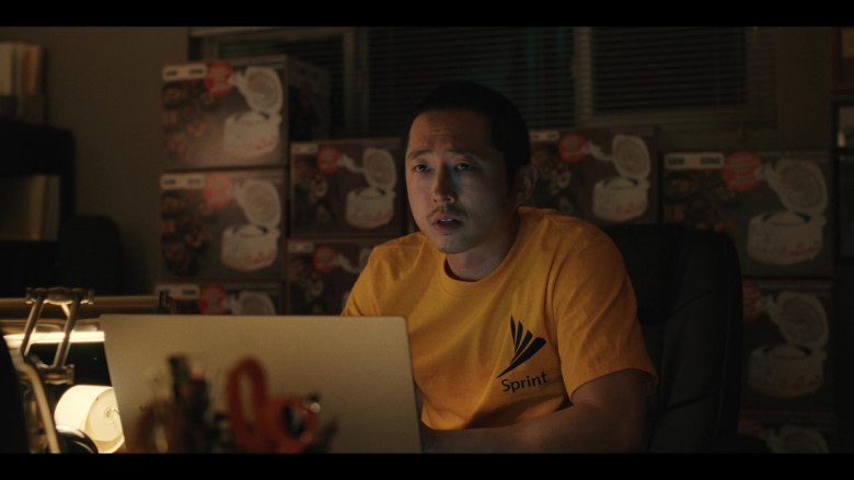 Sprint Corporation Telecommunications Company T-Shirt of Steven Yeun as Danny Cho in Beef S01E07 I Am A Cage (1)