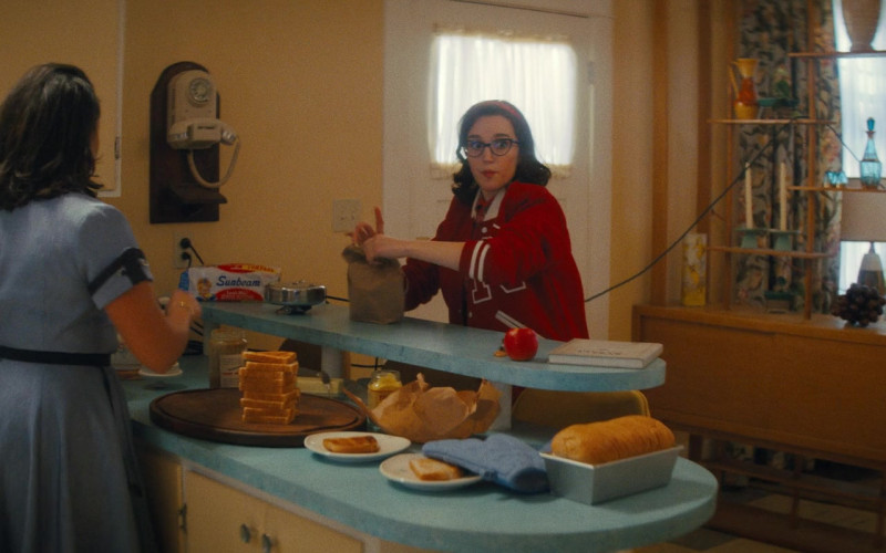 Sunbeam Bread in Grease Rise of the Pink Ladies S01E01 We’re Gonna Rule the School (2023)