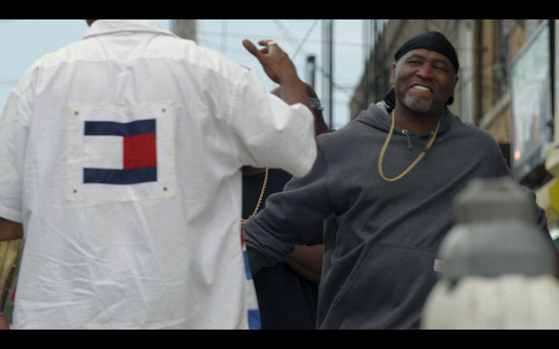 Tommy Hilfiger Shirt in Wu-Tang: An American Saga S03E09 "After the Smoke Is Clear" (2023)