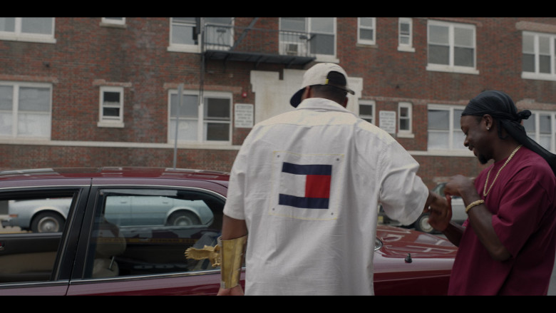 Tommy Hilfiger Shirt in Wu-Tang An American Saga S03E09 After the Smoke Is Clear (2)