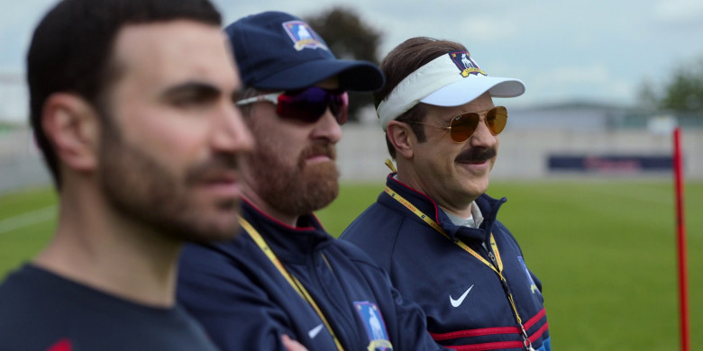 Ray-Ban Sunglasses Worn by Actor Jason Sudeikis in Ted Lasso S03E09 "La Locker Room Aux Folles" (2023) - 368532