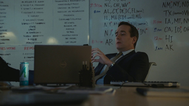 A SHOC Accelerator Energy Drink and Dell Laptop in Succession S04E08 "America Decides" (2023) - 369546