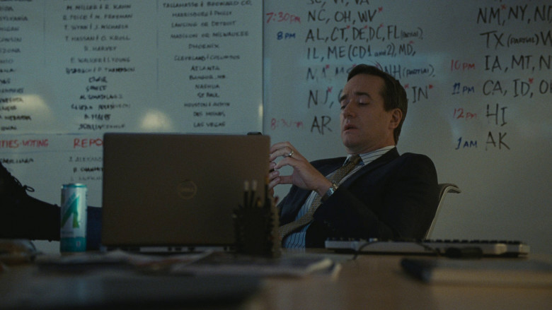 A SHOC Accelerator Energy Drink and Dell Laptop in Succession S04E08 "America Decides" (2023) - 369547