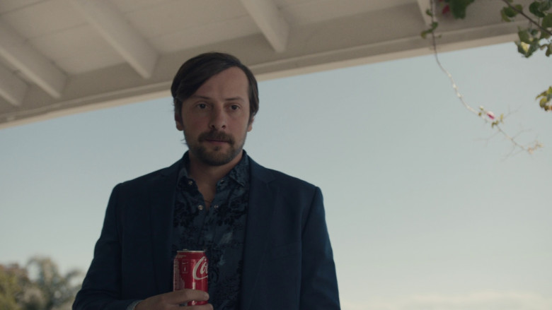 Coca-Cola Soda Can in Barry S04E07 "A Nice Meal" (2023) - 372855