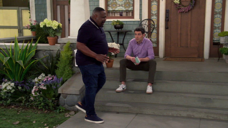 Nike Men's Shoes of Max Greenfield as Dave Johnson in The Neighborhood S05E21 "Welcome to the Fatherhood" (2023) - 372493
