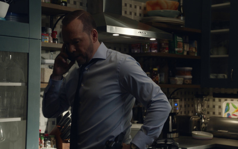Old Bay Seasoning by McCormick & Company in Blue Bloods S13E20 "Irish Exits" (2023)