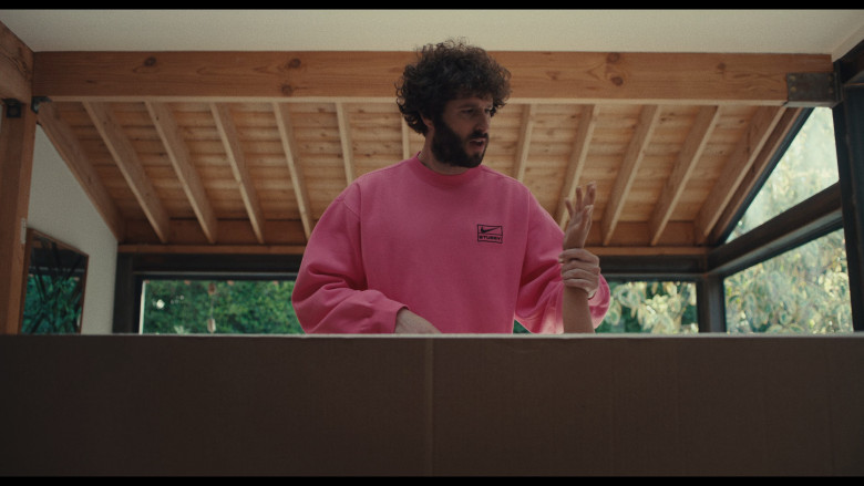 Nike x Stussy Pink Sweatshirt and Sweatpants Tracksuit Outfit of Lil Dicky in Dave S03E09 "Dream Girl" (2023) - №374448