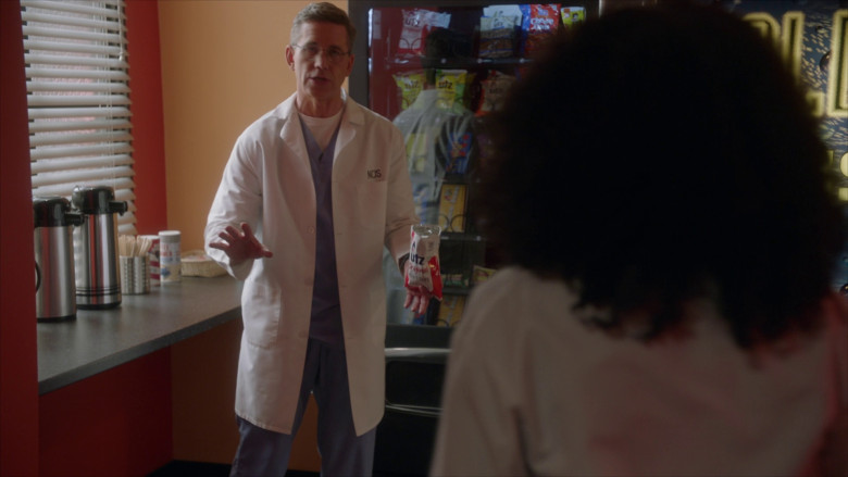 Utz Chips, Pretzels, and Other Snacks (Vending Machine) in NCIS S20E20 "Second Opinion" (2023) - 368436
