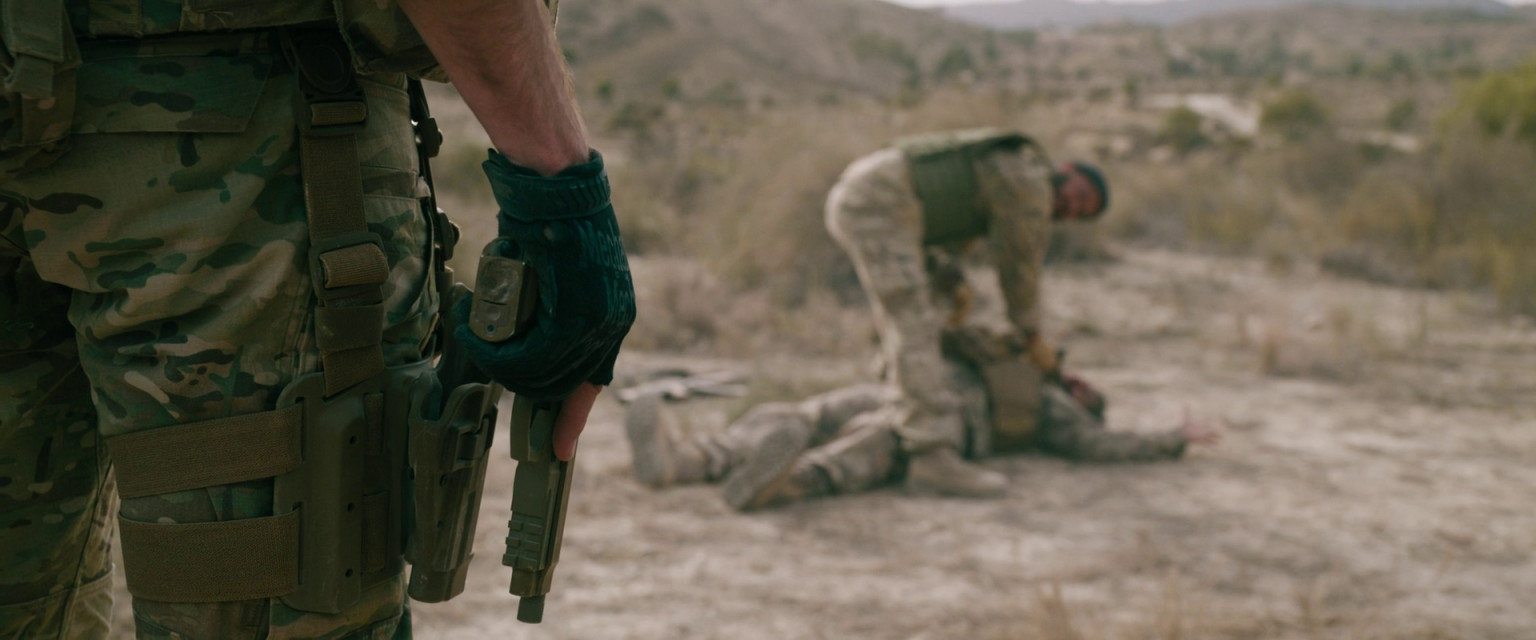 Mechanix Gloves Worn By Jake Gyllenhaal As Sgt. John Kinley In The ...