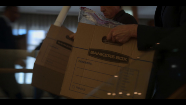 Bankers Boxes in Power Book II: Ghost S03E09 "A Last Gift" (2023) - 372420