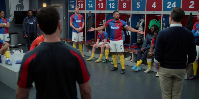 Nike Mens Sportswear In Ted Lasso S03e09 La Locker Room Aux Folles 2023 