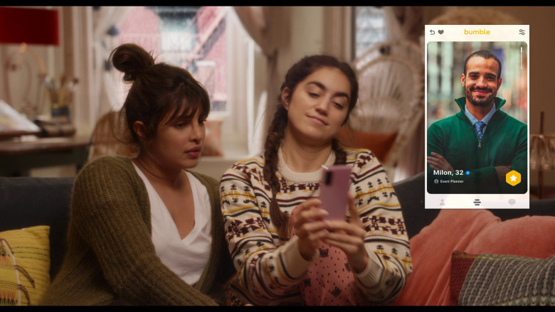 Bumble Online Dating Application Used by Priyanka Chopra Jonas as Mira Ray and Sofia Barclay as Suzy Ray in Love Again (2023) - 373129