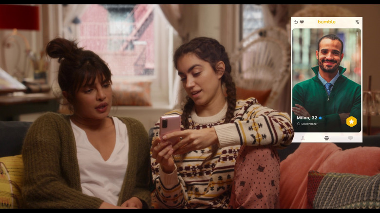 Bumble Online Dating Application Used by Priyanka Chopra Jonas as Mira Ray and Sofia Barclay as Suzy Ray in Love Again (2023) - 373131