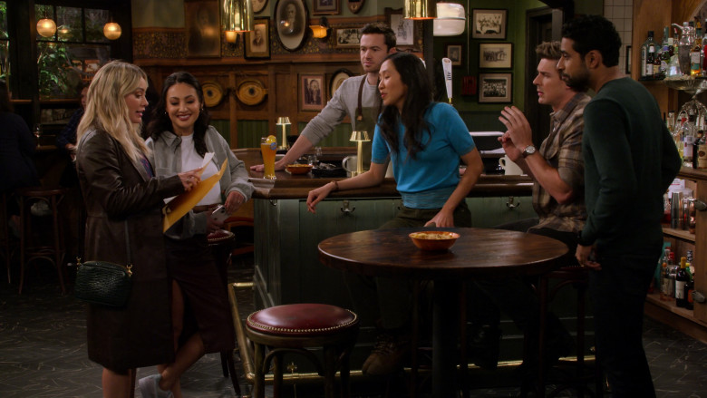 Blue Moon, Miller Lite Beer, Bombay Sapphire Gin, Coors Banquet, Peroni, Glenlivet 12 Whisky, Ketel One and Tito's Vodka Bottles in How I Met Your Father S02E12 "Not a Mamma Mia"  (2023) - 373388