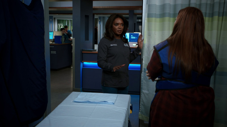 Apple iMac Computers in Chicago Med S08E20 "The Winds of Change Are Starting to Blow" (2023) - 368882