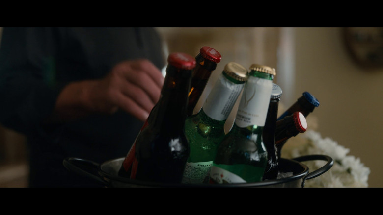 Budweiser and Stella Artois Beer in FUBAR S01E08 "That's It And That's All" (2023) - 374282