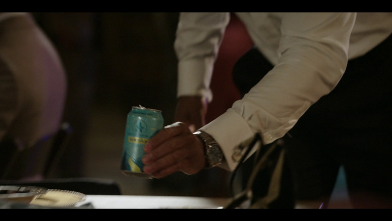 Athletic Brewing Run Wild Non-Alcoholic Beer IPA Enjoyed by Jeff Pierre as Trey Barnett in Walker S03E18 "It's a Nice Day for a Ranger Wedding" (2023) - 369529