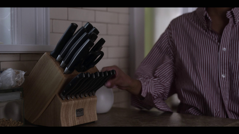 Chicago Cutlery Kitchen Knife Set in Power Book II: Ghost S03E10 "Divided We Stand" (2023) - 374503