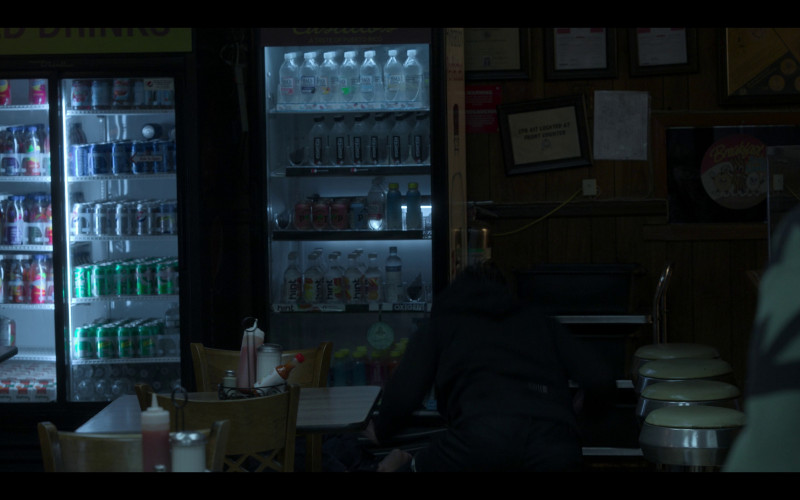 Hal's New York Seltzer Water, Essentia Water, Polka Pop Sparkling Water, Hint Water in Power Book II: Ghost S03E09 "A Last Gift" (2023)