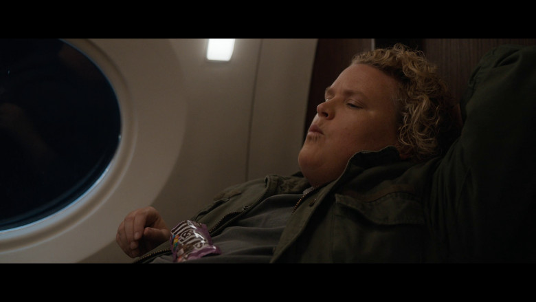 M&M's Candies Enjoyed by Fortune Feimster as Ruth (aka Roo) in FUBAR S01E04 "Armed & Dane-gerous" (2023) - 374145