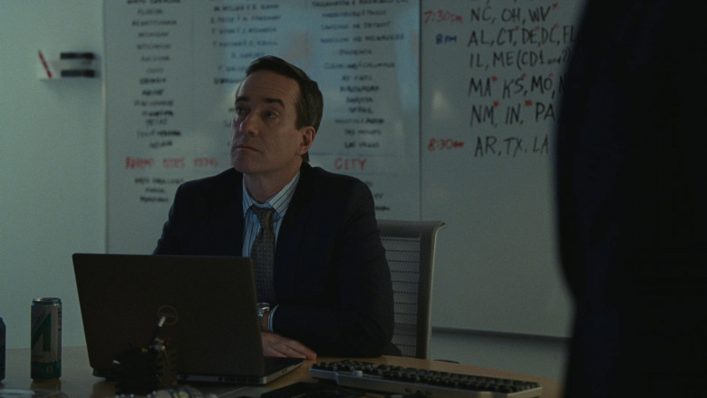 A SHOC Accelerator Energy Drink and Dell Laptop in Succession S04E08 "America Decides" (2023) - 369557