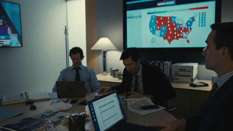 Apple MacBook Laptop, UTZ Chips, Red Bull Energy Drinks in Succession S04E08 "America Decides" (2023) - 369624