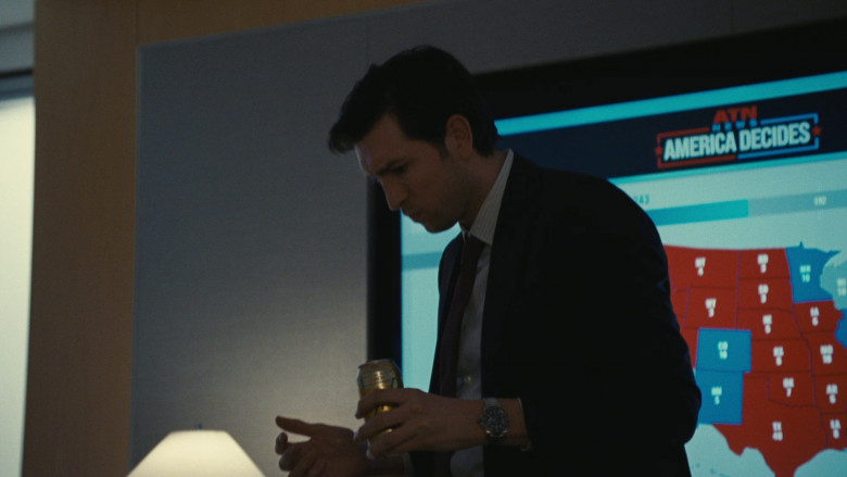 LaCroix Sparkling Water Can Held by Nicholas Braun as Greg Hirsch in Succession S04E08 "America Decides" (2023) - 369772