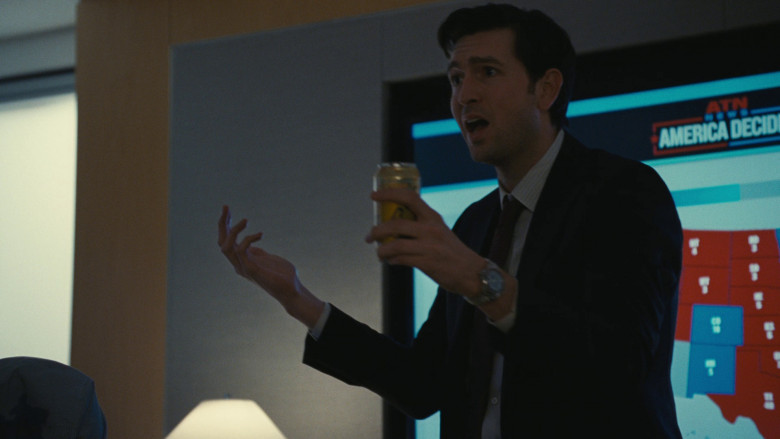 LaCroix Sparkling Water Can Held by Nicholas Braun as Greg Hirsch in Succession S04E08 "America Decides" (2023) - 369774