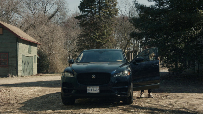 Jaguar F-Pace Car of Queen Latifah as Robyn McCall in The Equalizer S03E17 "Justified" (2023) - 370387