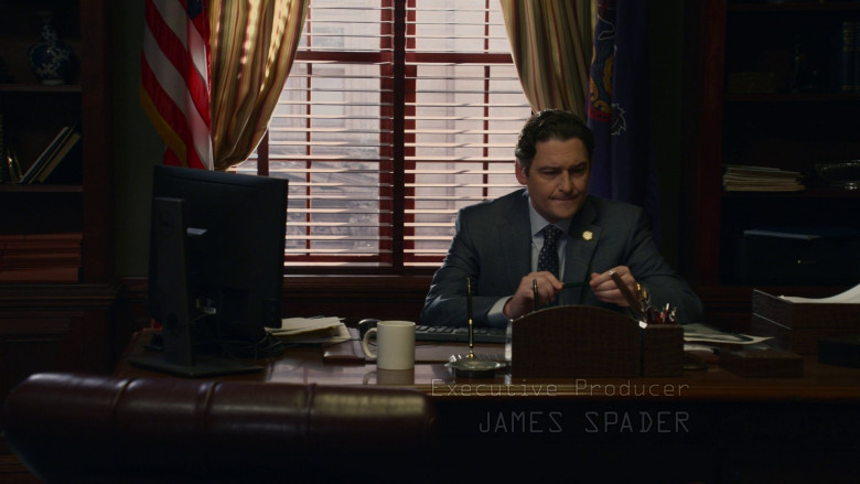 Dell Monitor of Toby Leonard Moore as Congressman Arthur Hudson in The Blacklist S10E13 "The Sicilian Error of Color" (2023) - 372948