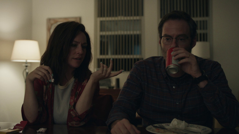 Budweiser Beer Enjoyed by Bill Hader in Barry S04E05 "Tricky Legacies" (2023) - 368036