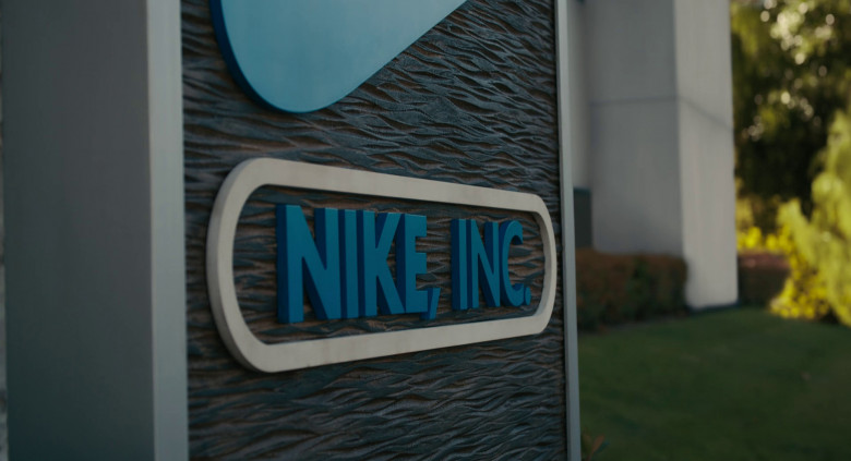 Nike Company Building in Air (2023) - 369168