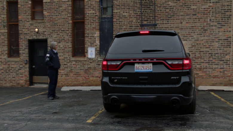 Dodge Durango Black Car in Chicago P.D. S10E22 "A Better Place" (2023) - 374623