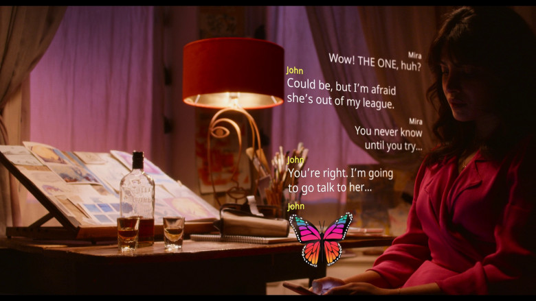 Bulleit Bourbon Whiskey Enjoyed by Arinzé Kene as John Wright and Priyanka Chopra as Mira Ray in Love Again (2023) - 373072