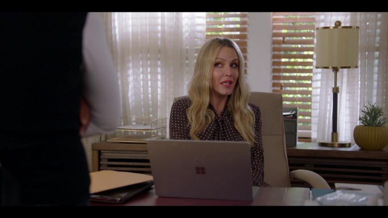 Microsoft Surface Laptops in All American S05E19 "Sabotage" (2023) - 367987