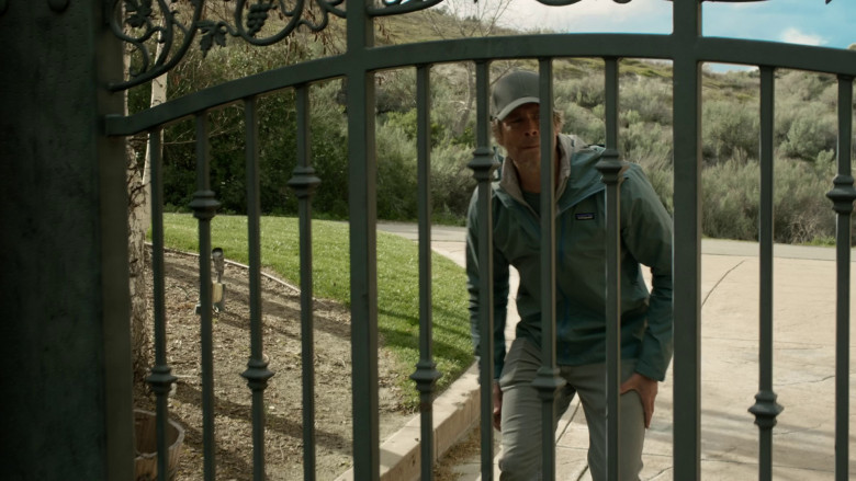 Patagonia Men’s Jacket of Eric Christian Olsen as Marty Deeks in NCIS: Los Angeles S14E21 "New Beginnings, Part 2" (2023) - 372904