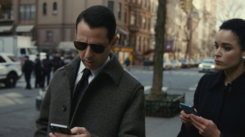 Oliver Peoples Men's Sunglasses Worn by Jeremy Strong as Kendall Roy in Succession S04E09 "Church and State" (2023) - 372700