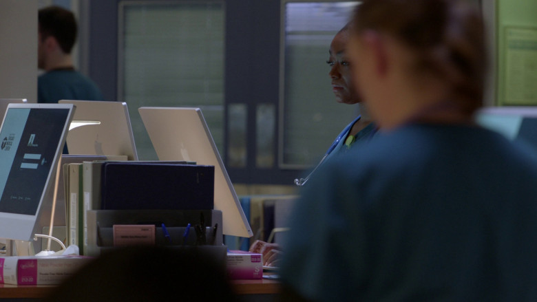 Apple iMac Computers in Chicago Fire S11E20 "Never, Ever Make a Mistake" (2023) - 368855