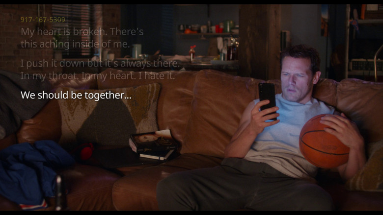 Sony Xperia Black Smartphone Used by Sam Heughan as Rob Burns in Love Again (2023) - 373331
