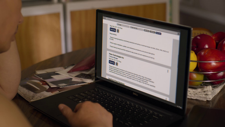 Dell Laptop in Awkwafina Is Nora From Queens S03E02 "Too Hot to Survive" (2023) - 367259