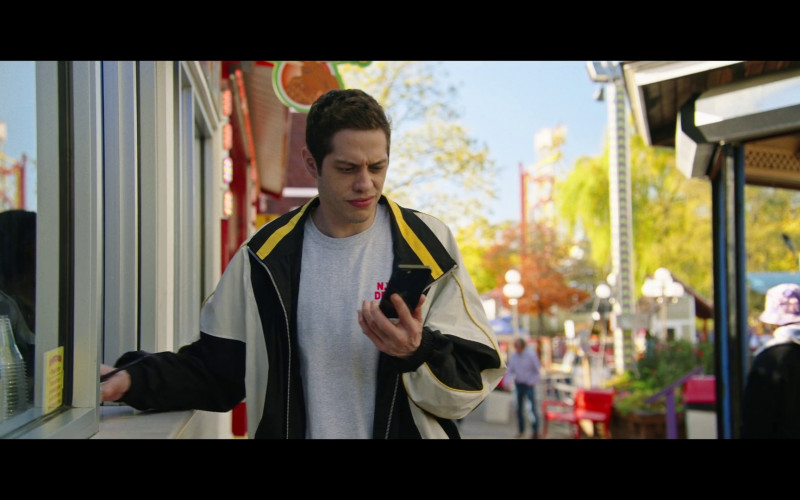 Apple iPhone Smartphone of Pete Davidson in Bupkis S01E05 "For Your Amusement" (2023)