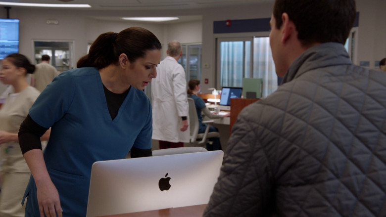 Apple iMac Computers in Chicago Fire S11E19 "Take a Shot at the King" (2023) - 367276