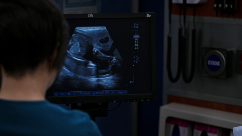 HP Monitor in Chicago Med S08E19 "Look Closely and You Might Hear the Truth" (2023) - 367307