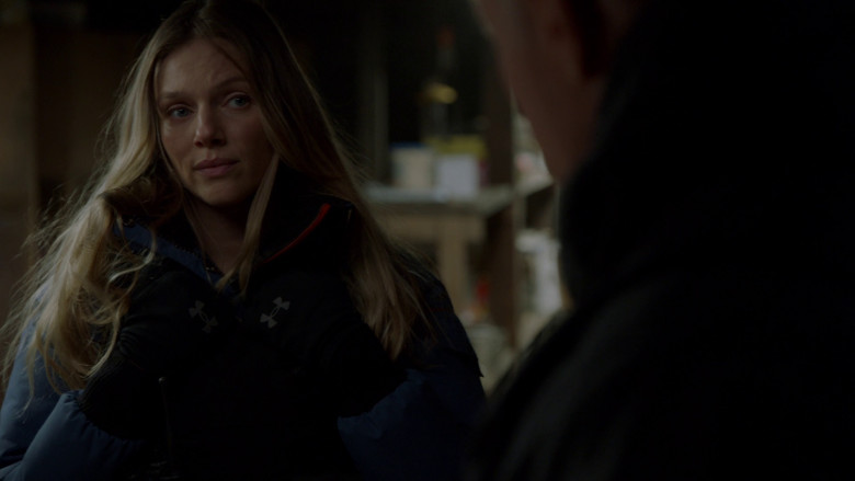 Under Armour Gloves in Chicago P.D. S10E19 "The Bleed Valve" (2023) - 367321