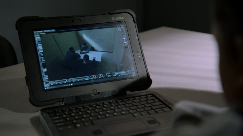 Zebra Rugged 2-in-1 Tablet / Laptop in Chicago P.D. S10E19 "The Bleed Valve" (2023) - 367328