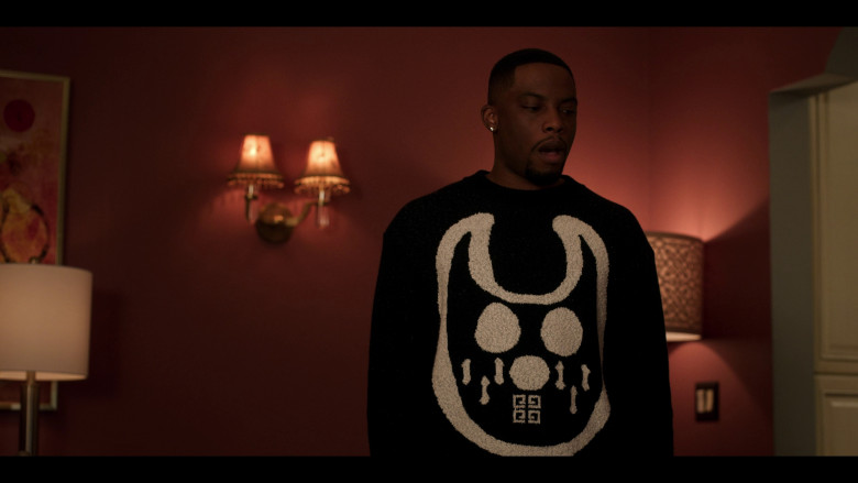 Givenchy Chito Hockey Mask Crewneck Sweater Worn by Woody McClain as Cane Tejada in Power Book II: Ghost S03E08 "Sacrifice" (2023) - 368190