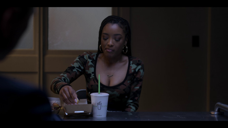 Shake Shack Restaurant Food and Drinks Enjoyed by LaToya Tonodeo as Diana Tejada in Power Book II: Ghost S03E08 "Sacrifice" (2023) - 368208