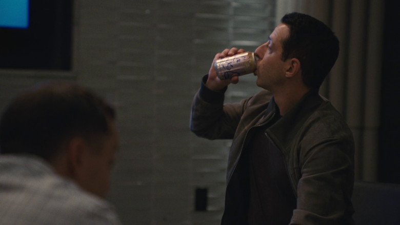 LaCroix Beverage Enjoyed by Jeremy Strong as Kendall Roy in Succession S04E06 "Living+" (2023) - 366149