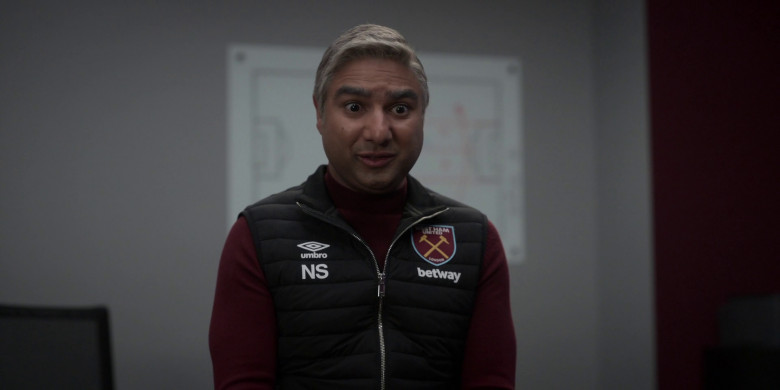 Umbro x Betway Vest Worn by Actor Nick Mohammed as Nathan 'Nate' Shelley in Ted Lasso S03E08 "We'll Never Have Paris" (2023) - 366948