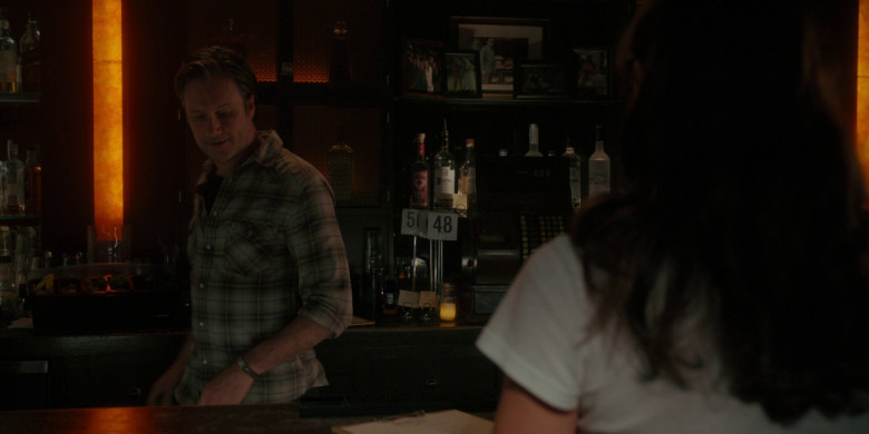 Ketel One Vodka Bottles in The Last Thing He Told Me S01E05 "The Never Dry" (2023) - 367491